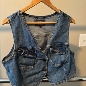 Torrid Sleeveless Crop Jean Vest